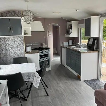 The Rock Bar Apartment